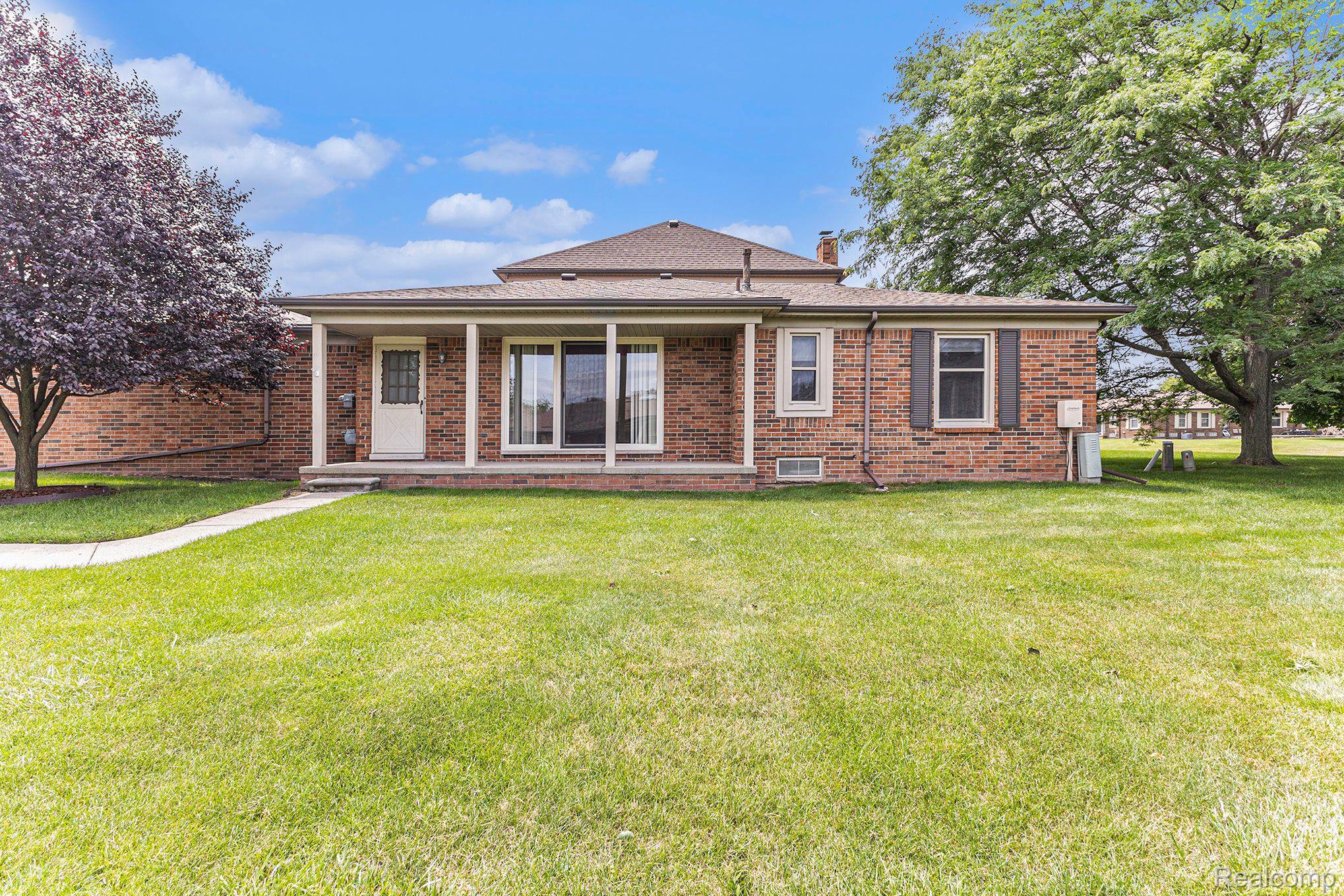 49637 HAMILTON