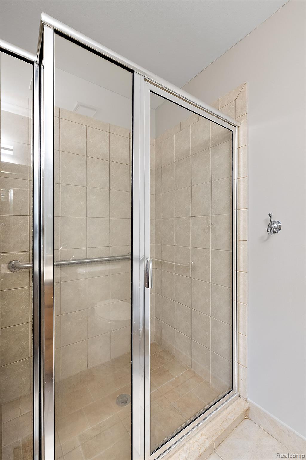 15420 WINDMILL Drive