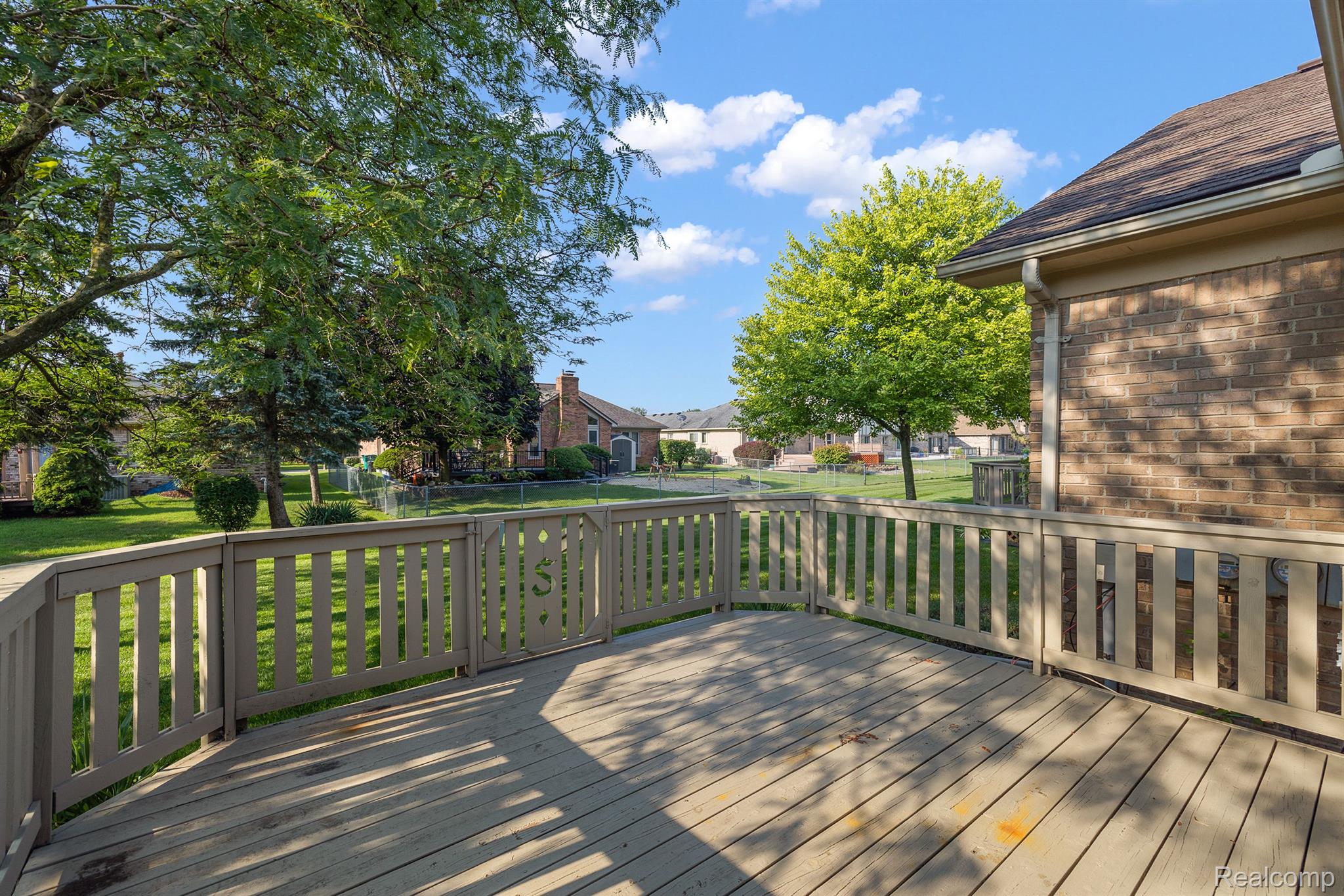 15420 WINDMILL Drive