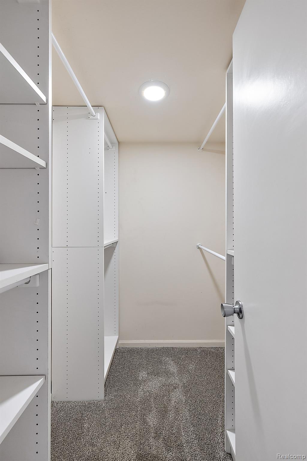 15420 WINDMILL Drive