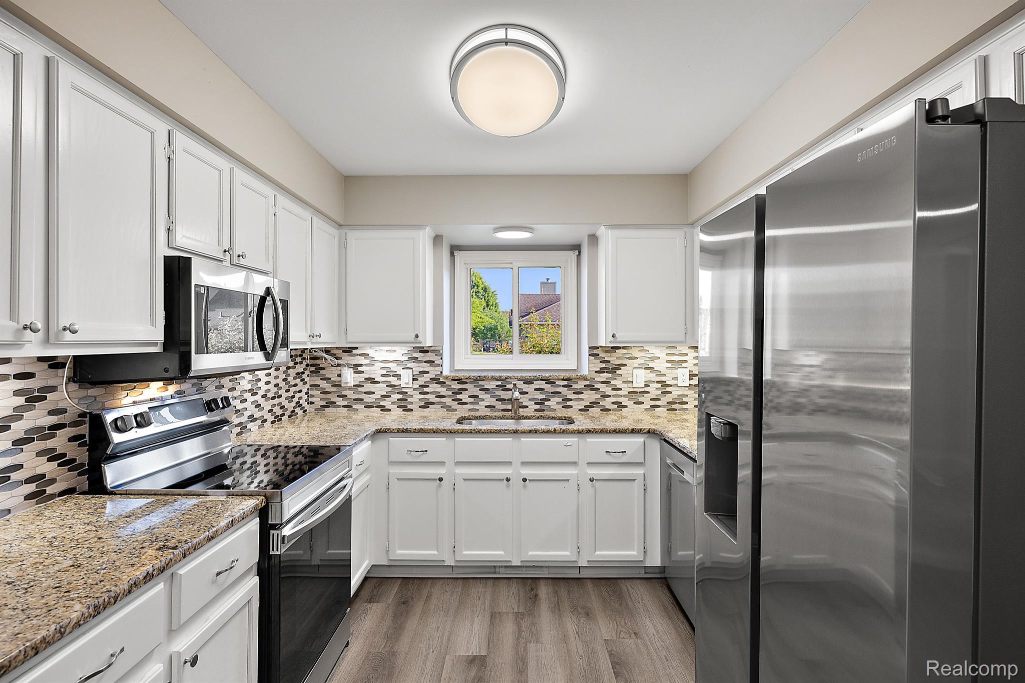 15420 WINDMILL Drive