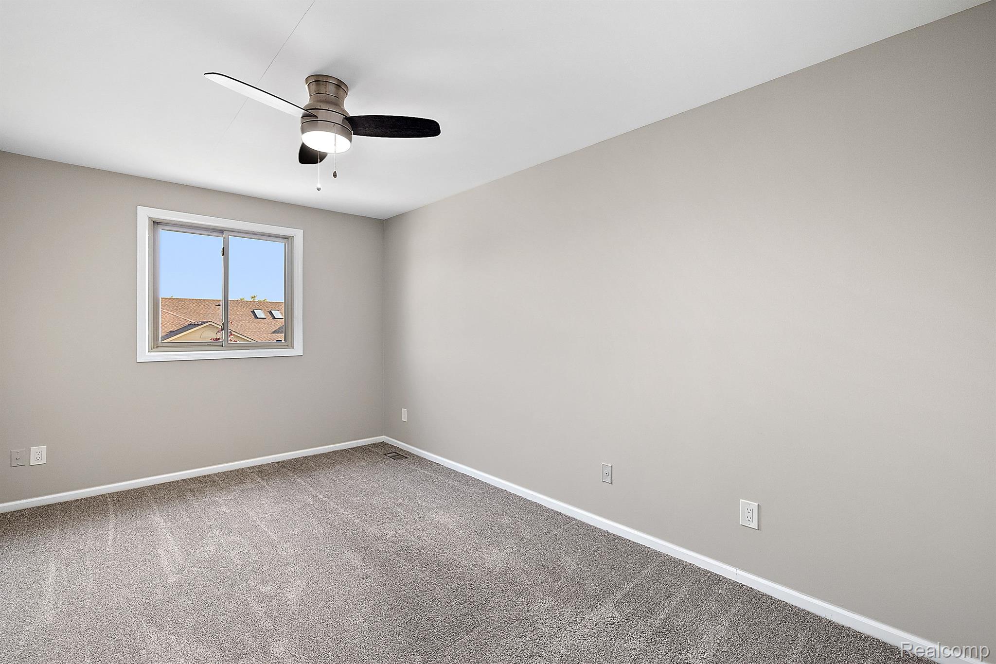 15420 WINDMILL Drive