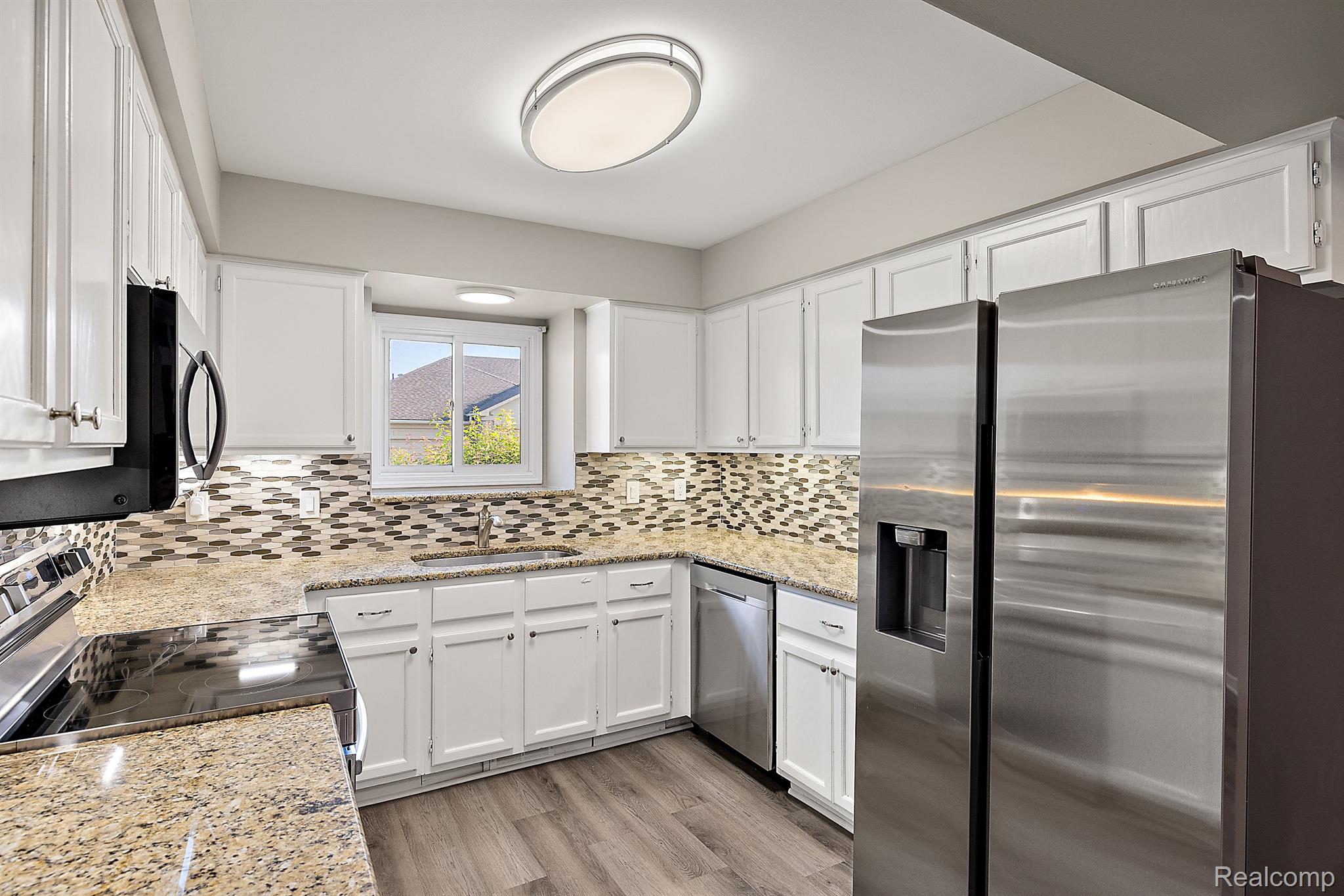 15420 WINDMILL Drive