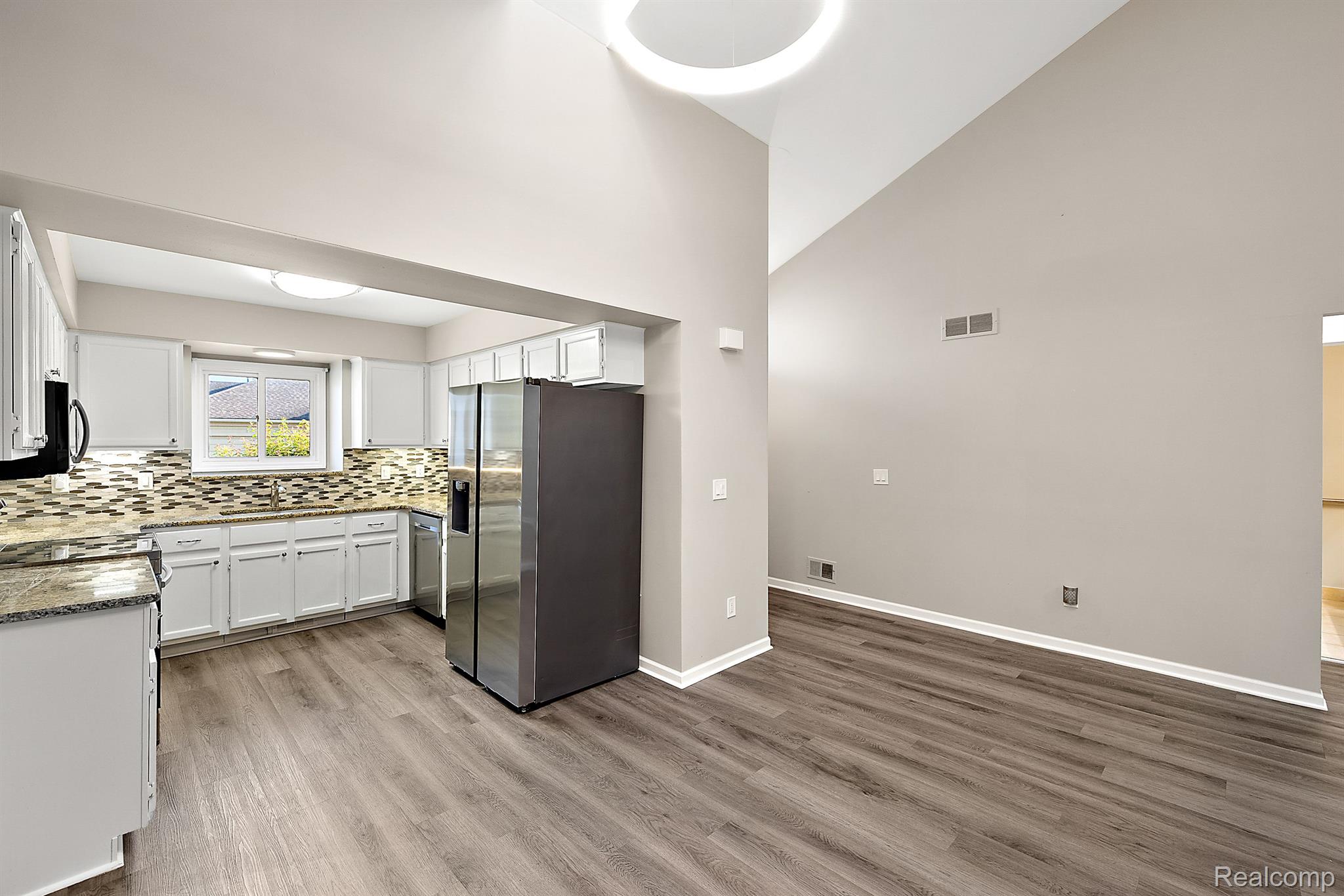 15420 WINDMILL Drive