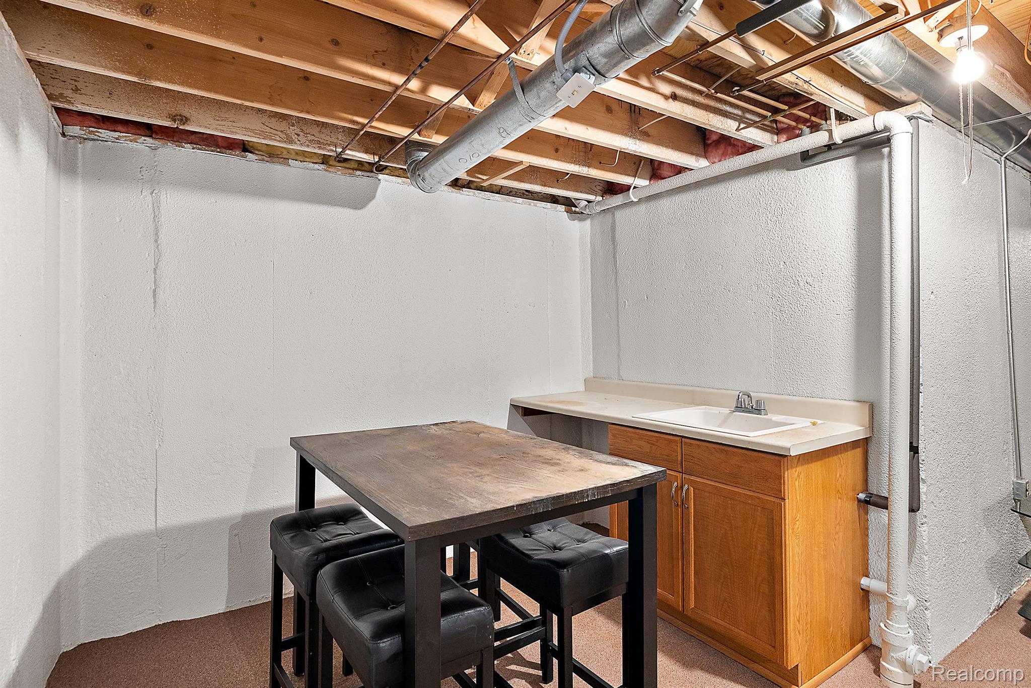 15420 WINDMILL Drive