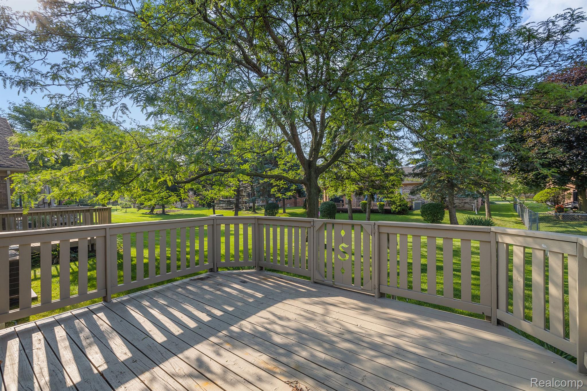 15420 WINDMILL Drive