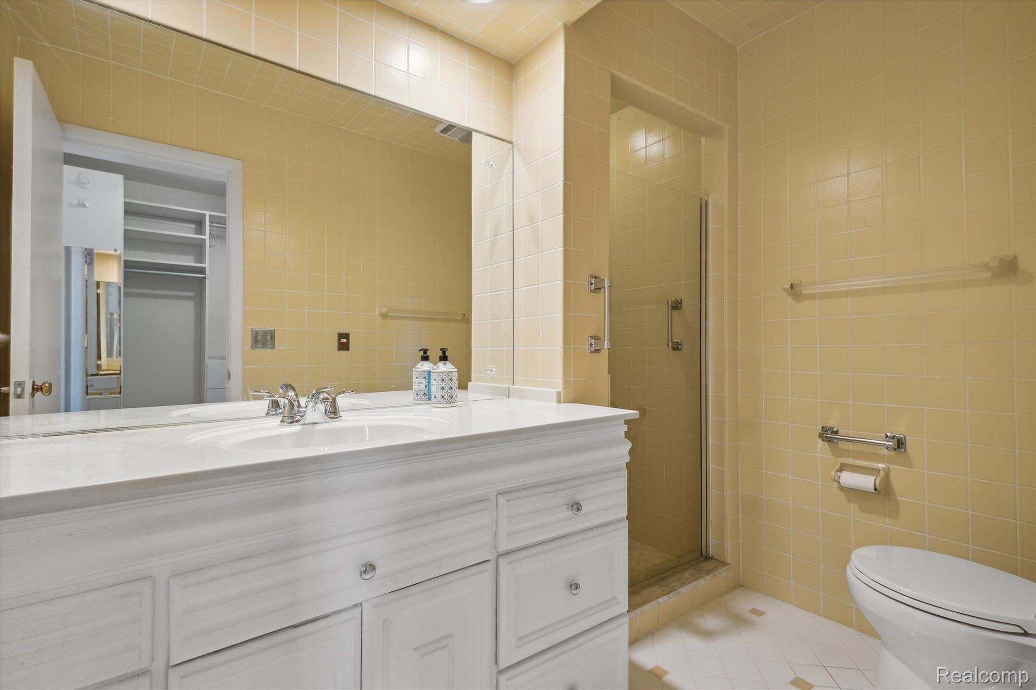 555 TOWNSEND Street 201