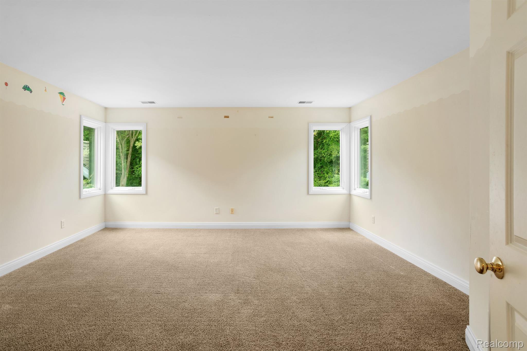 7705 STONEVALLEY Bluff