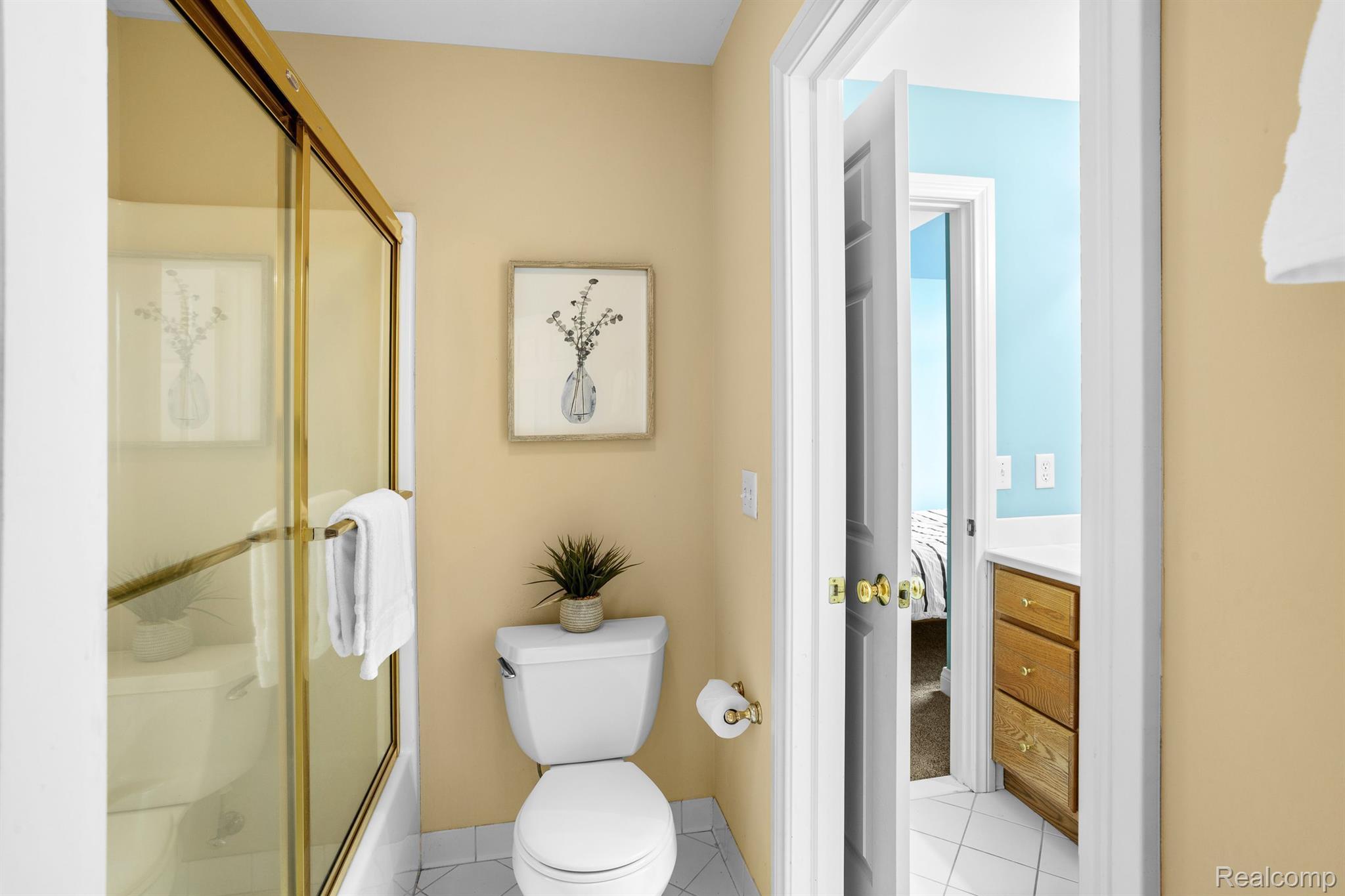 7705 STONEVALLEY Bluff