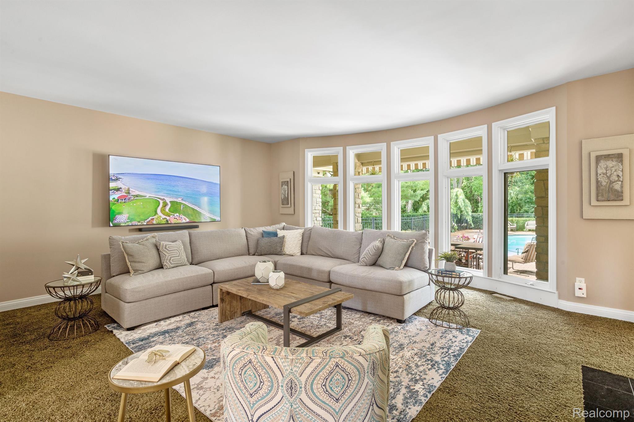 7705 STONEVALLEY Bluff