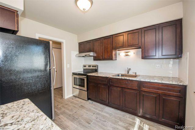 25885 JEFFERSON Avenue #6