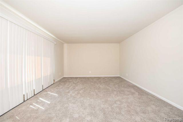 25885 JEFFERSON Avenue #6