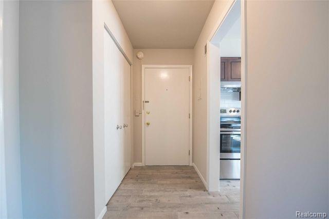 25885 JEFFERSON Avenue #6