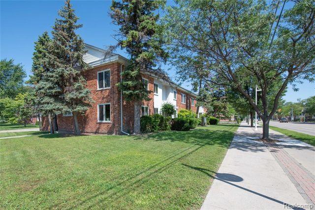 25885 JEFFERSON Avenue #6