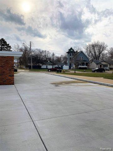 25885 JEFFERSON Avenue #6