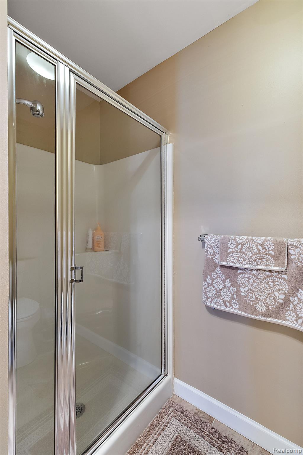 46414 KILLARNEY Circle