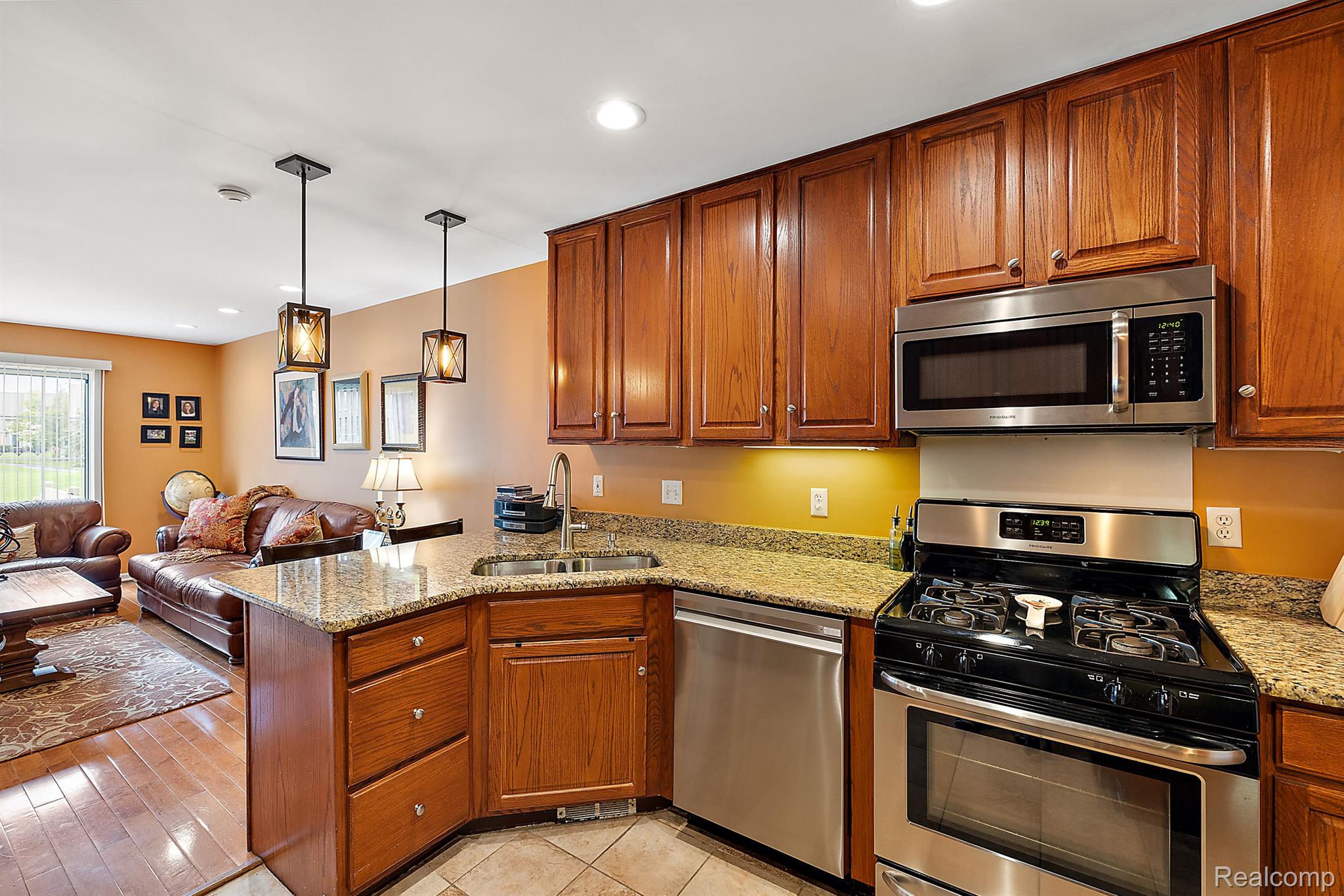 46414 KILLARNEY Circle