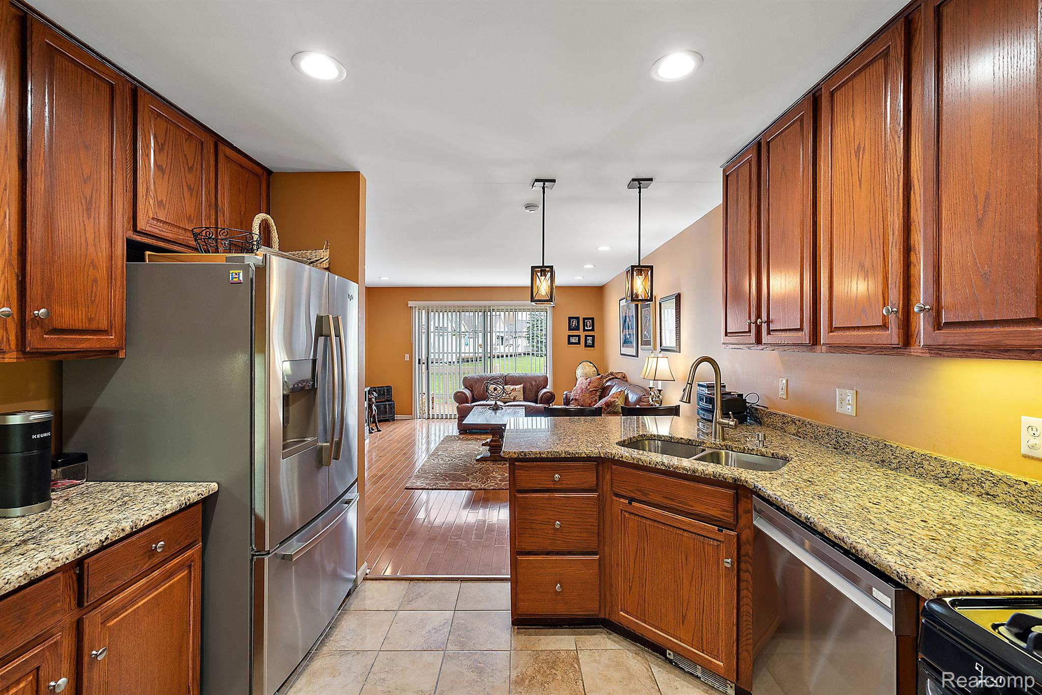 46414 KILLARNEY Circle