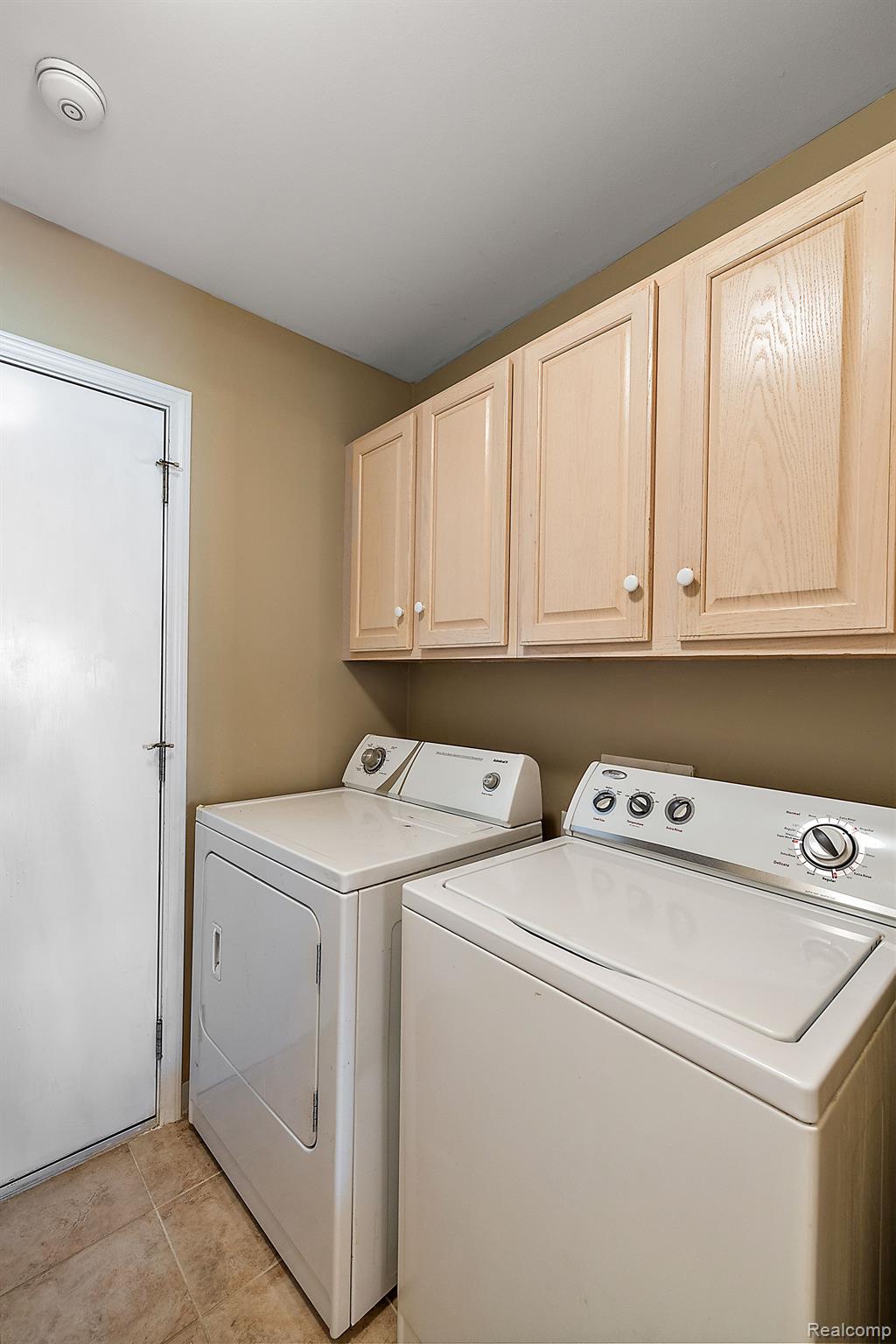 46414 KILLARNEY Circle