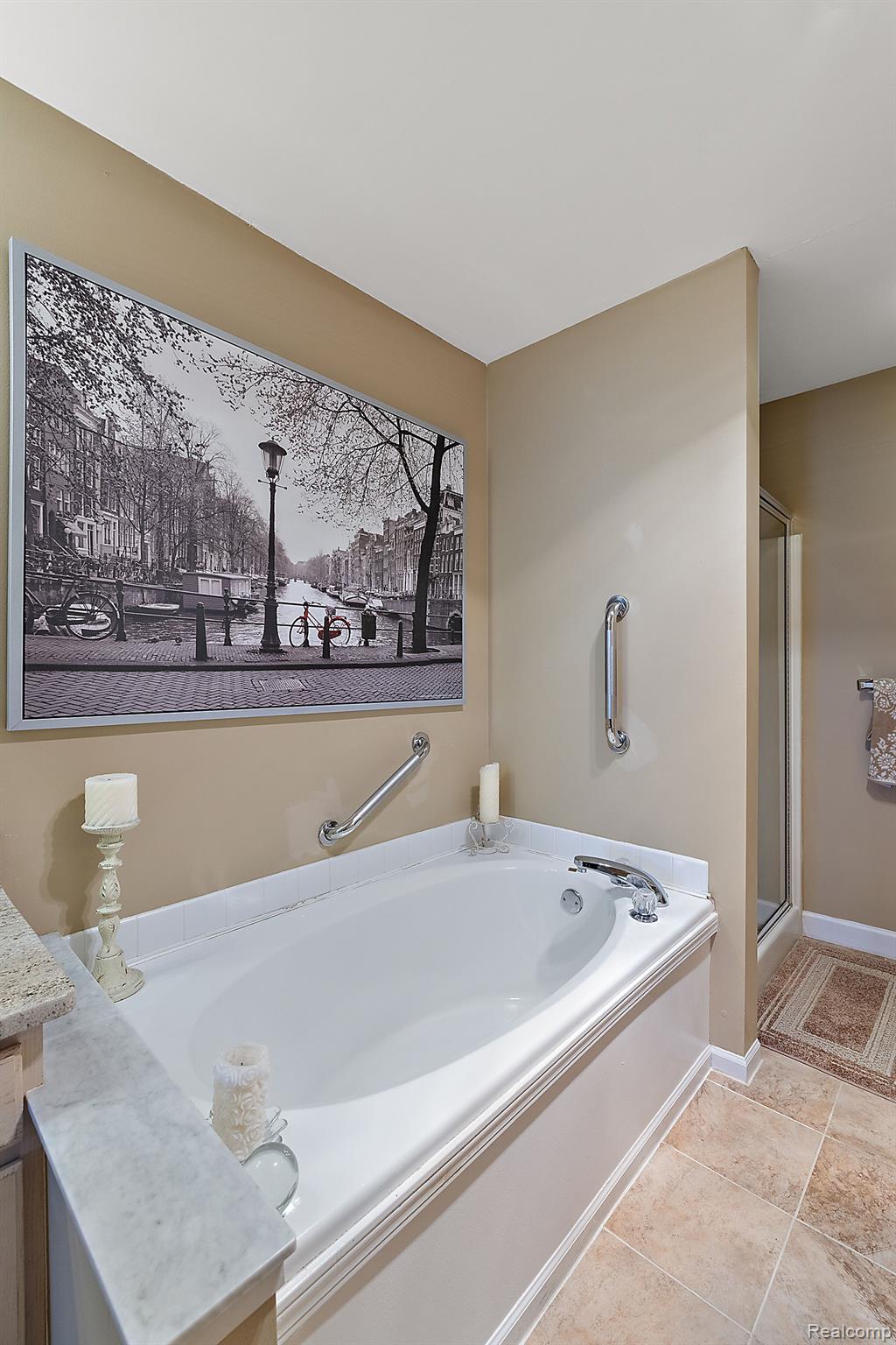 46414 KILLARNEY Circle