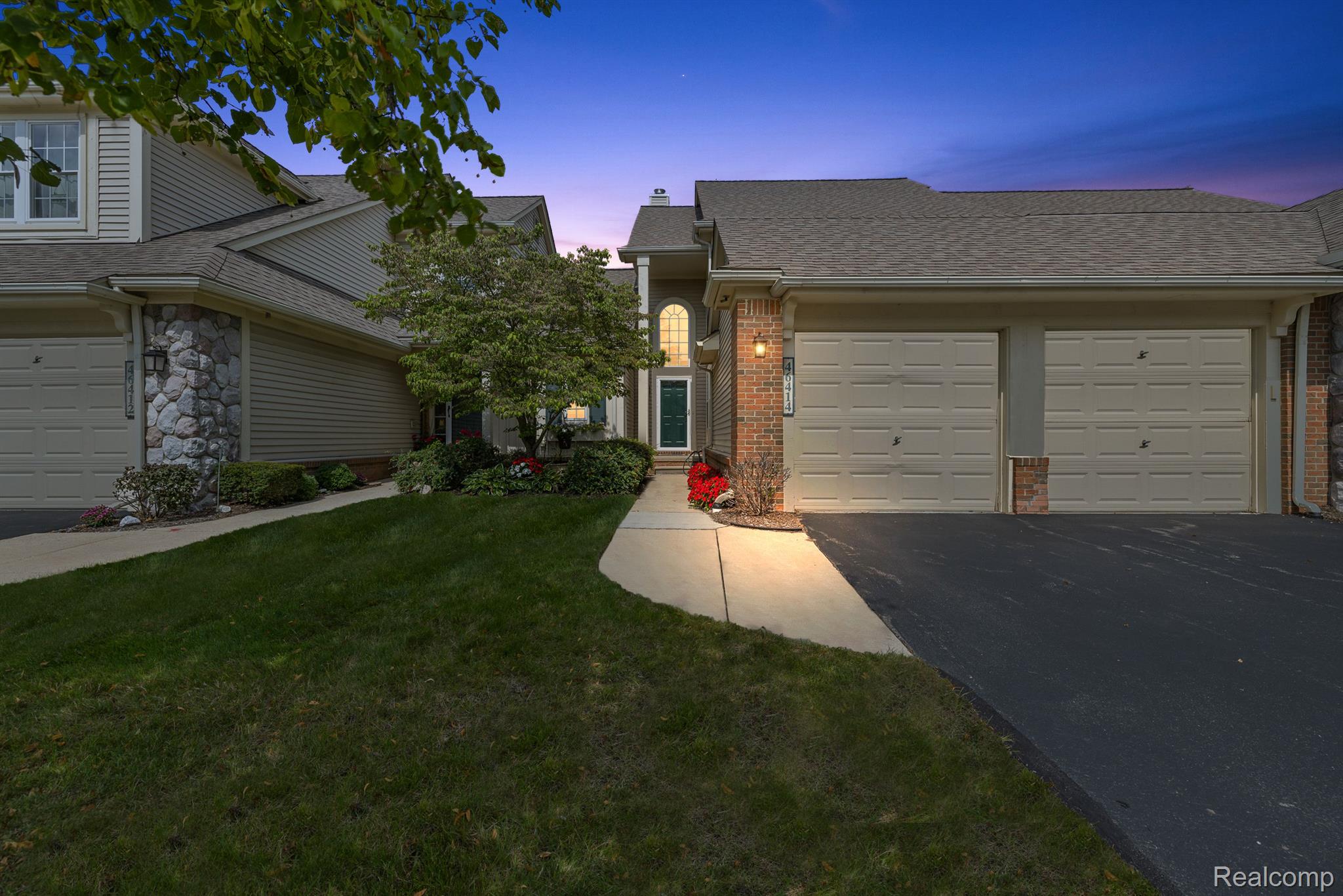 46414 KILLARNEY Circle