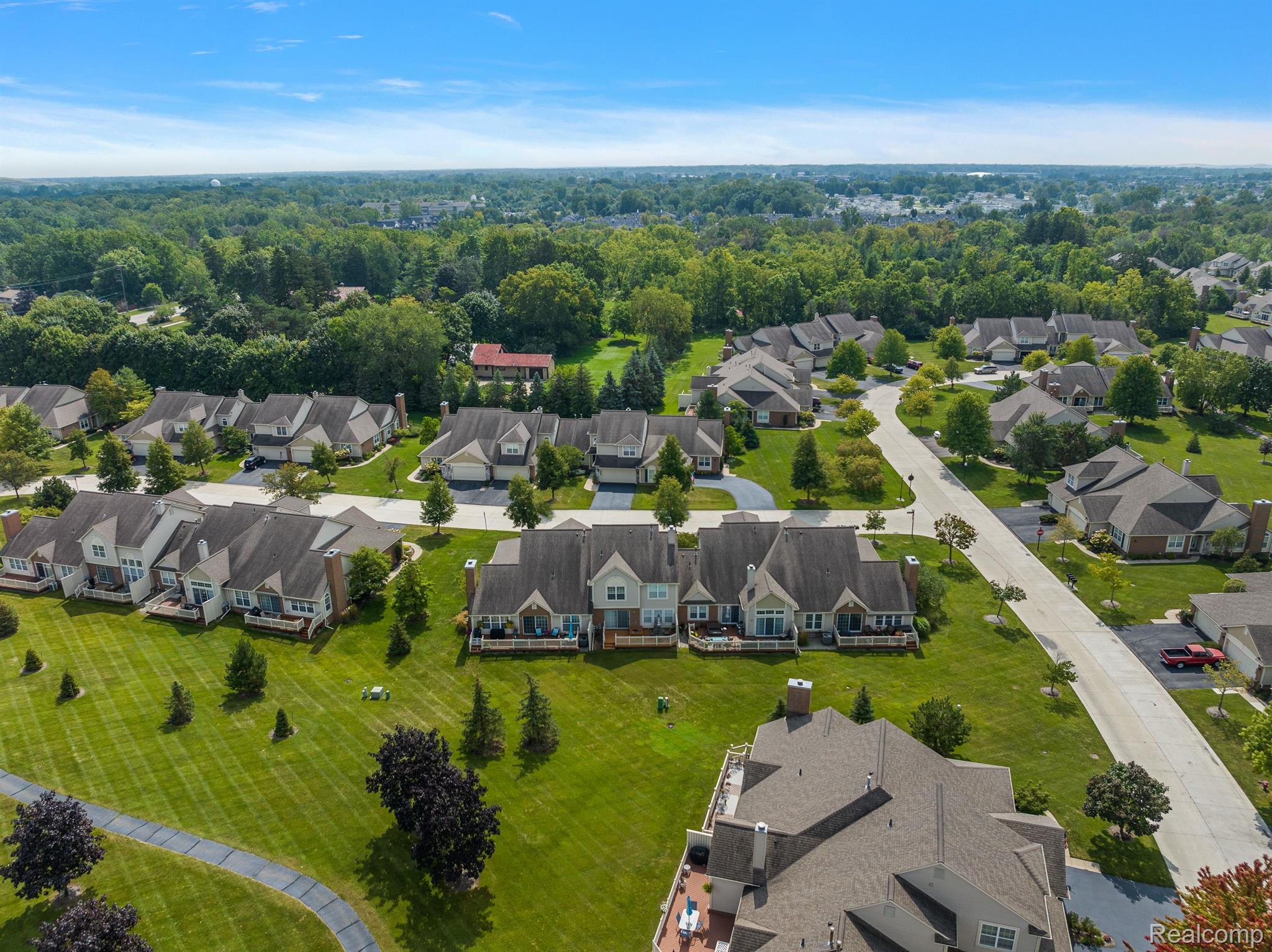 46414 KILLARNEY Circle