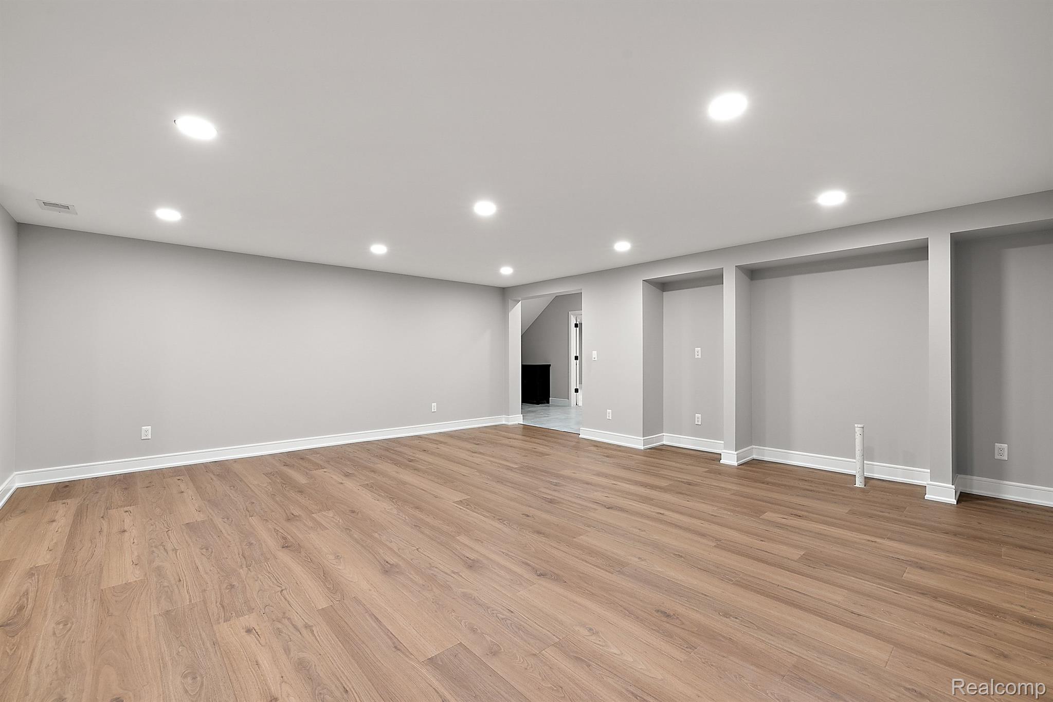 3160 BERKSHIRE Drive