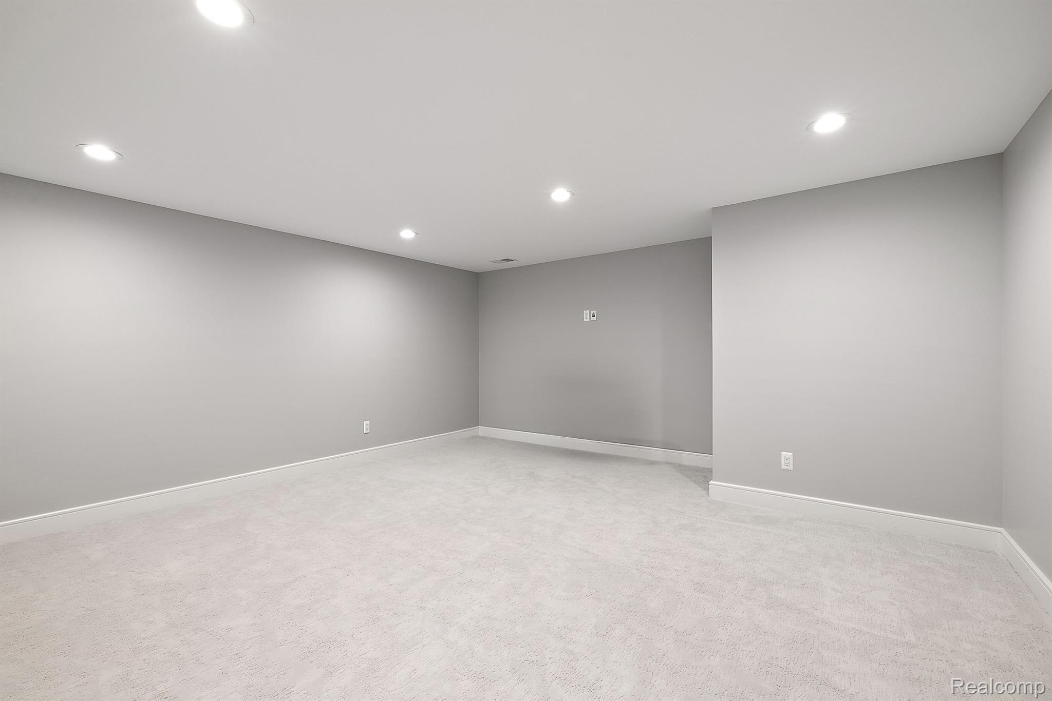 3160 BERKSHIRE Drive