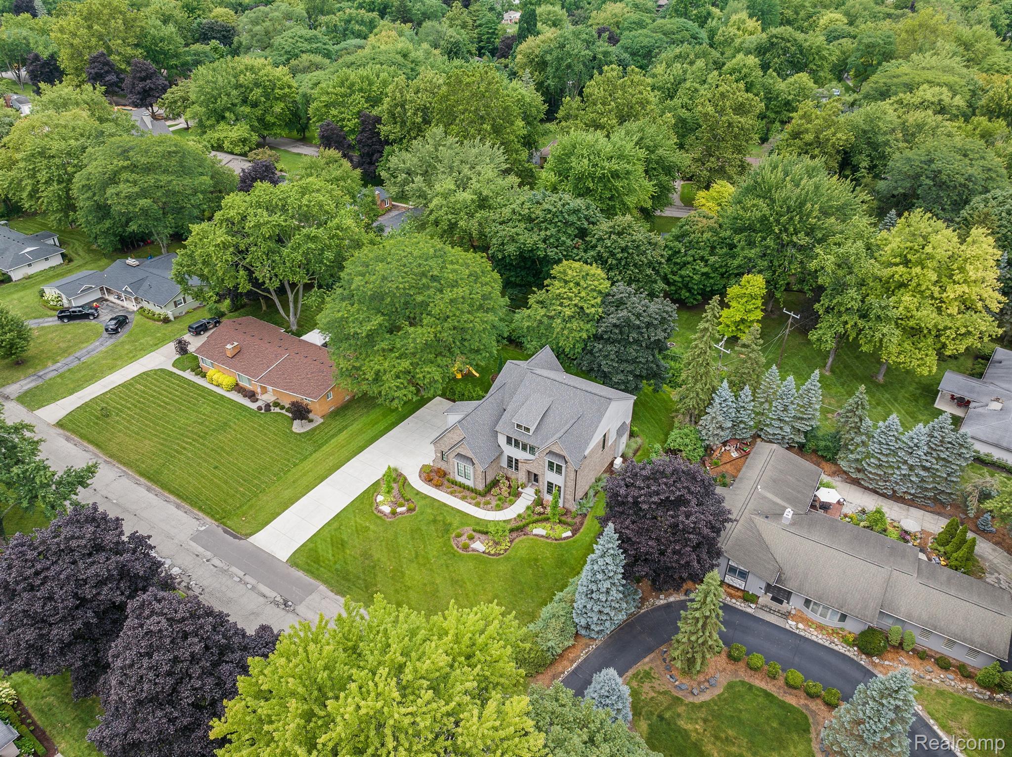 3160 BERKSHIRE Drive