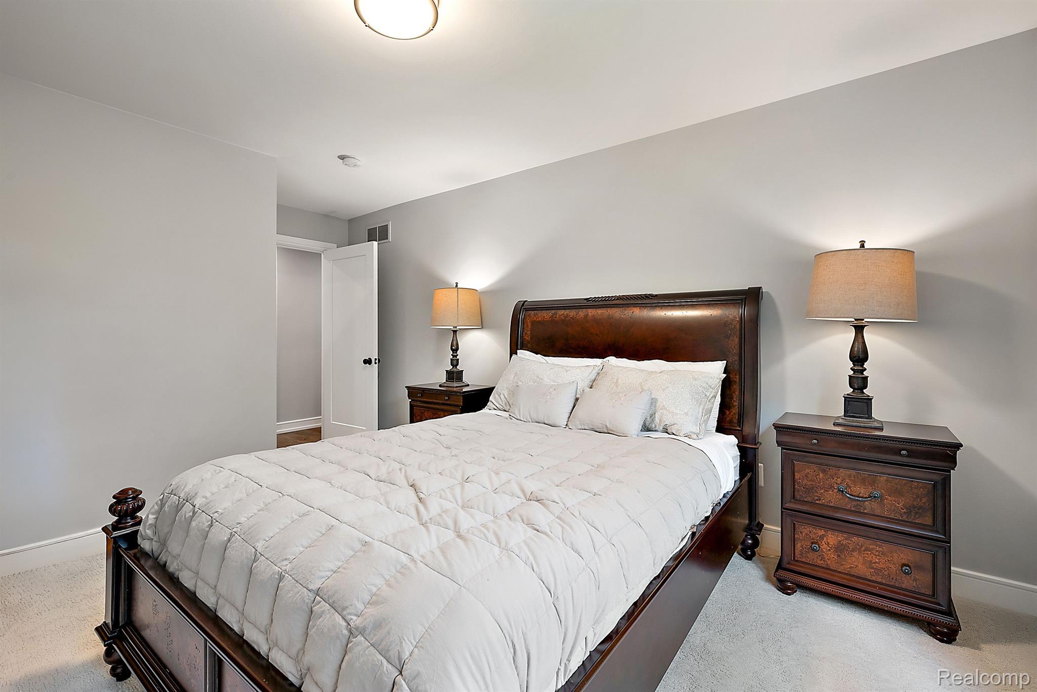 3160 BERKSHIRE Drive