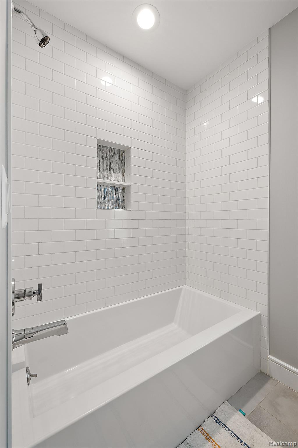 3160 BERKSHIRE Drive