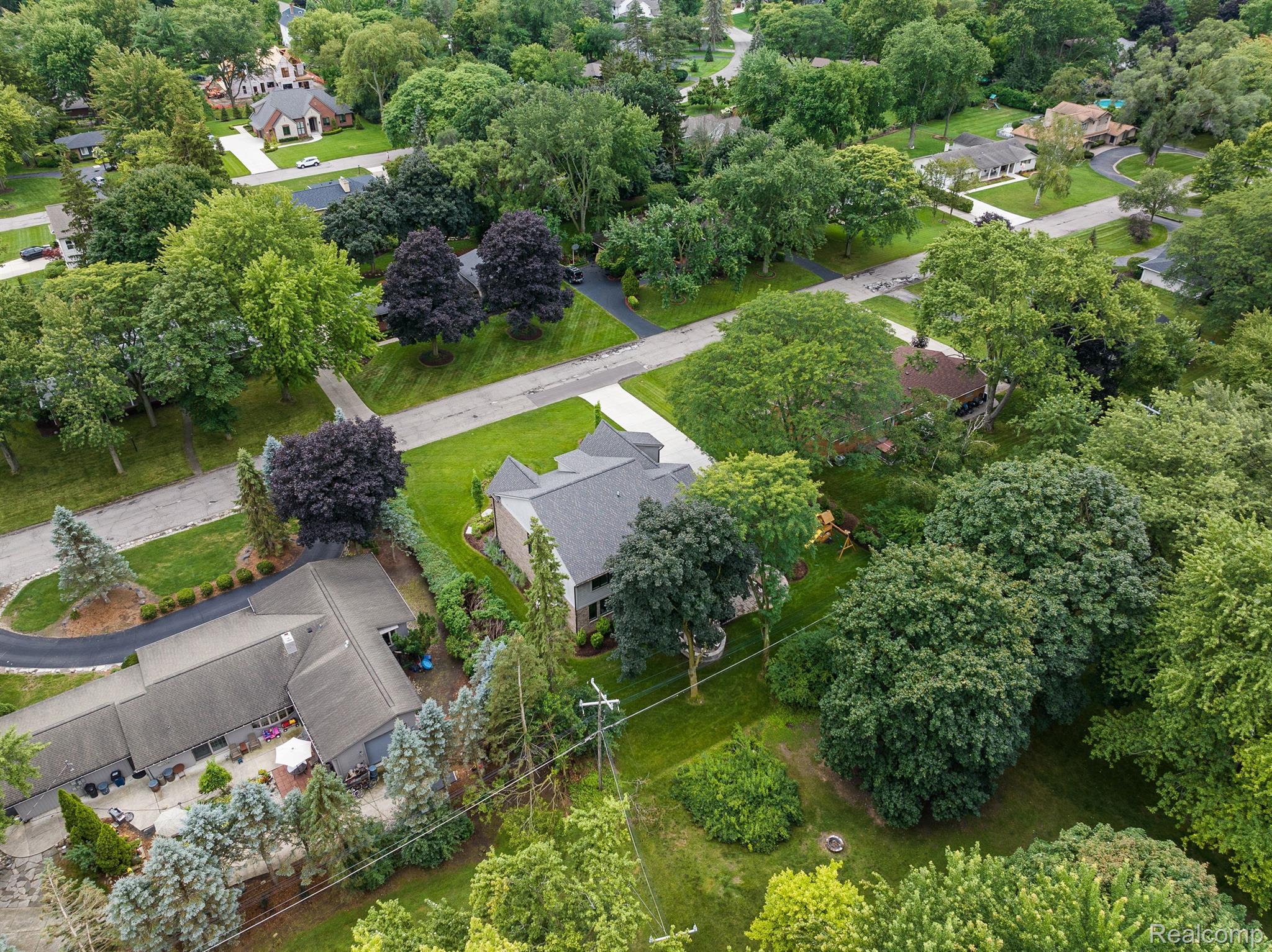 3160 BERKSHIRE Drive