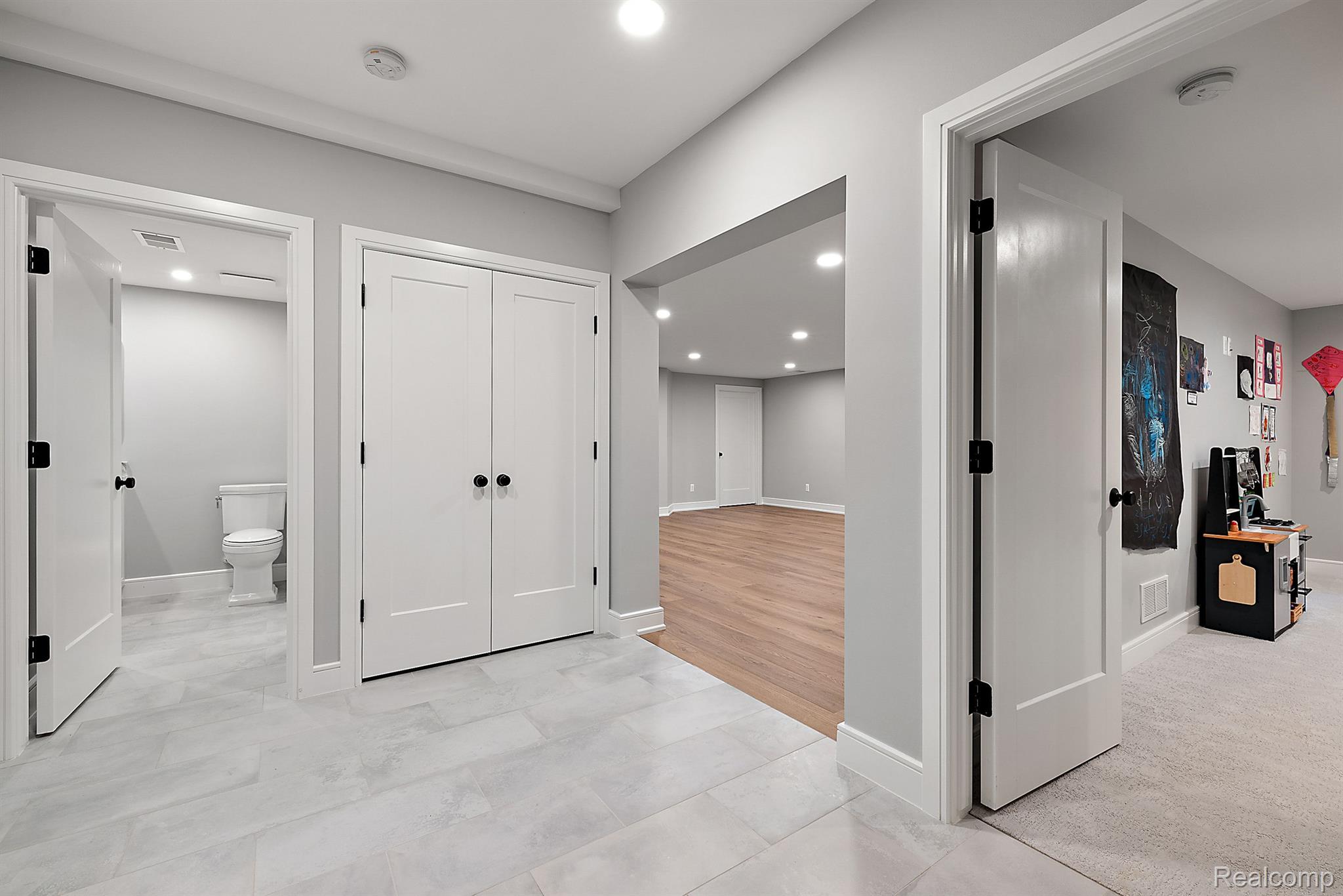 3160 BERKSHIRE Drive