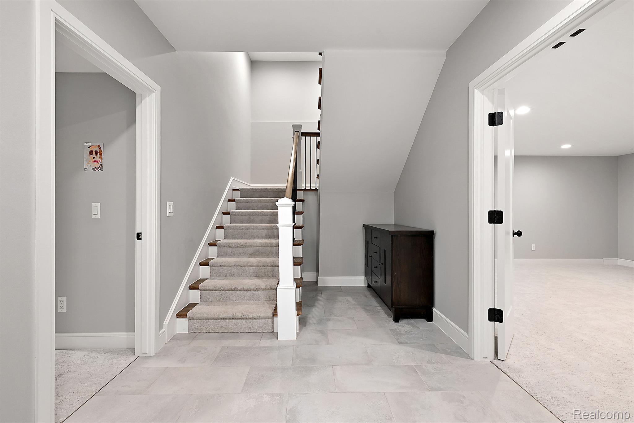 3160 BERKSHIRE Drive