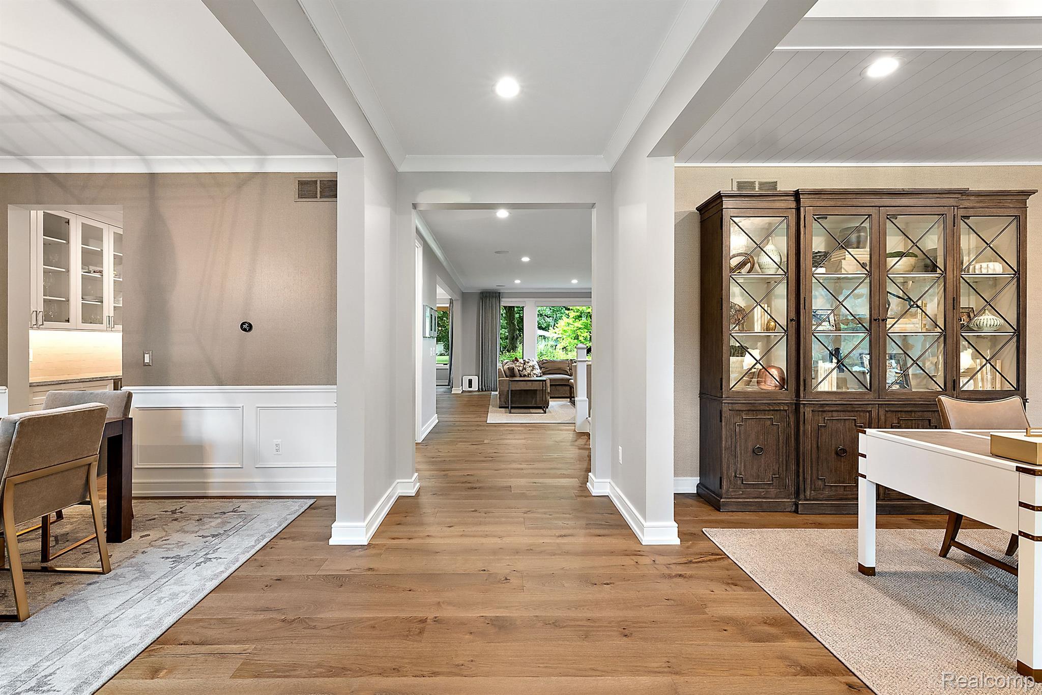 3160 BERKSHIRE Drive