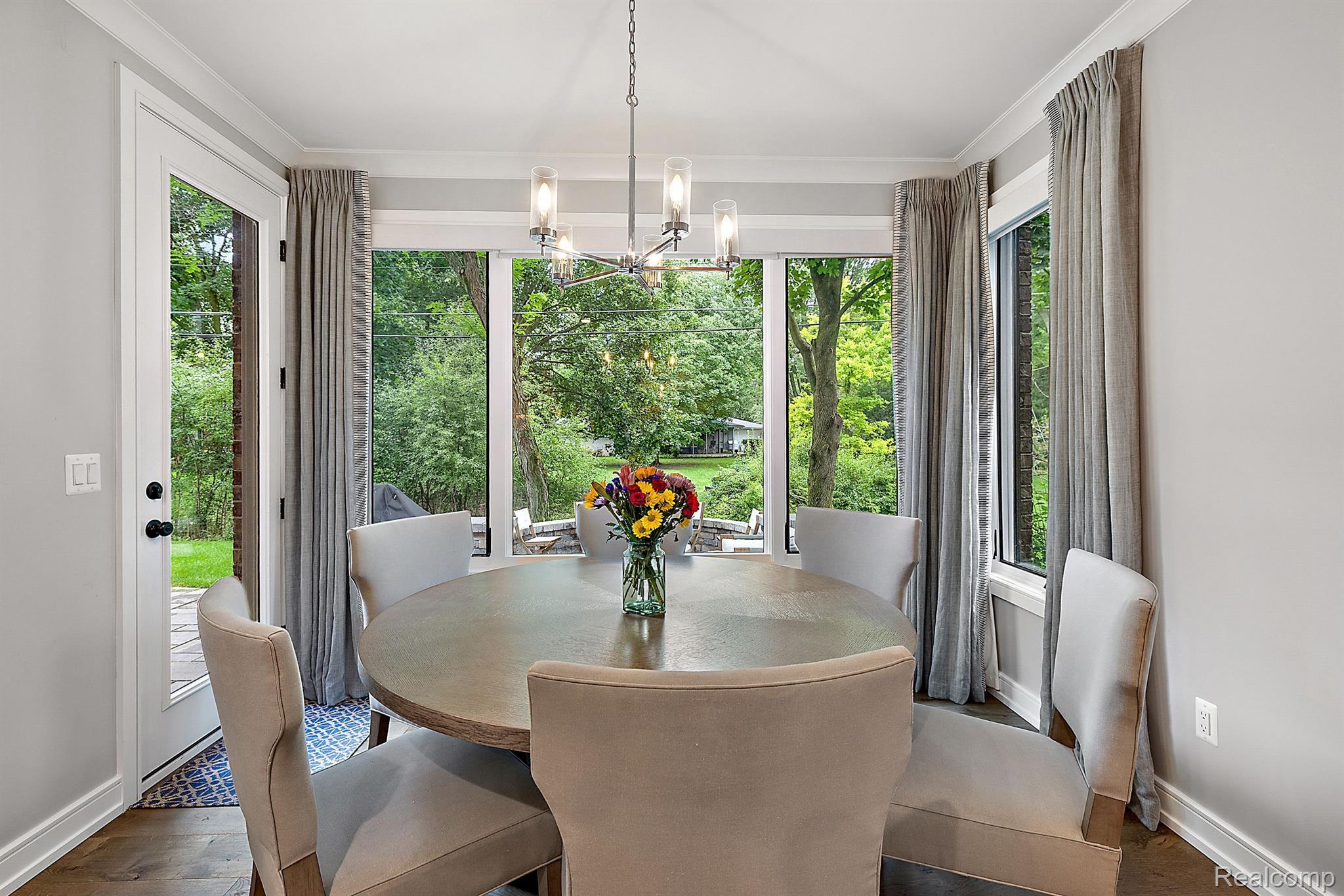 3160 BERKSHIRE Drive