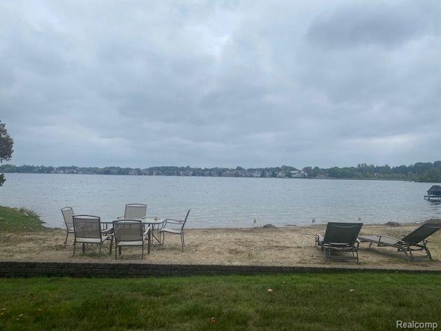 2982 LOON LAKE SHORES Road