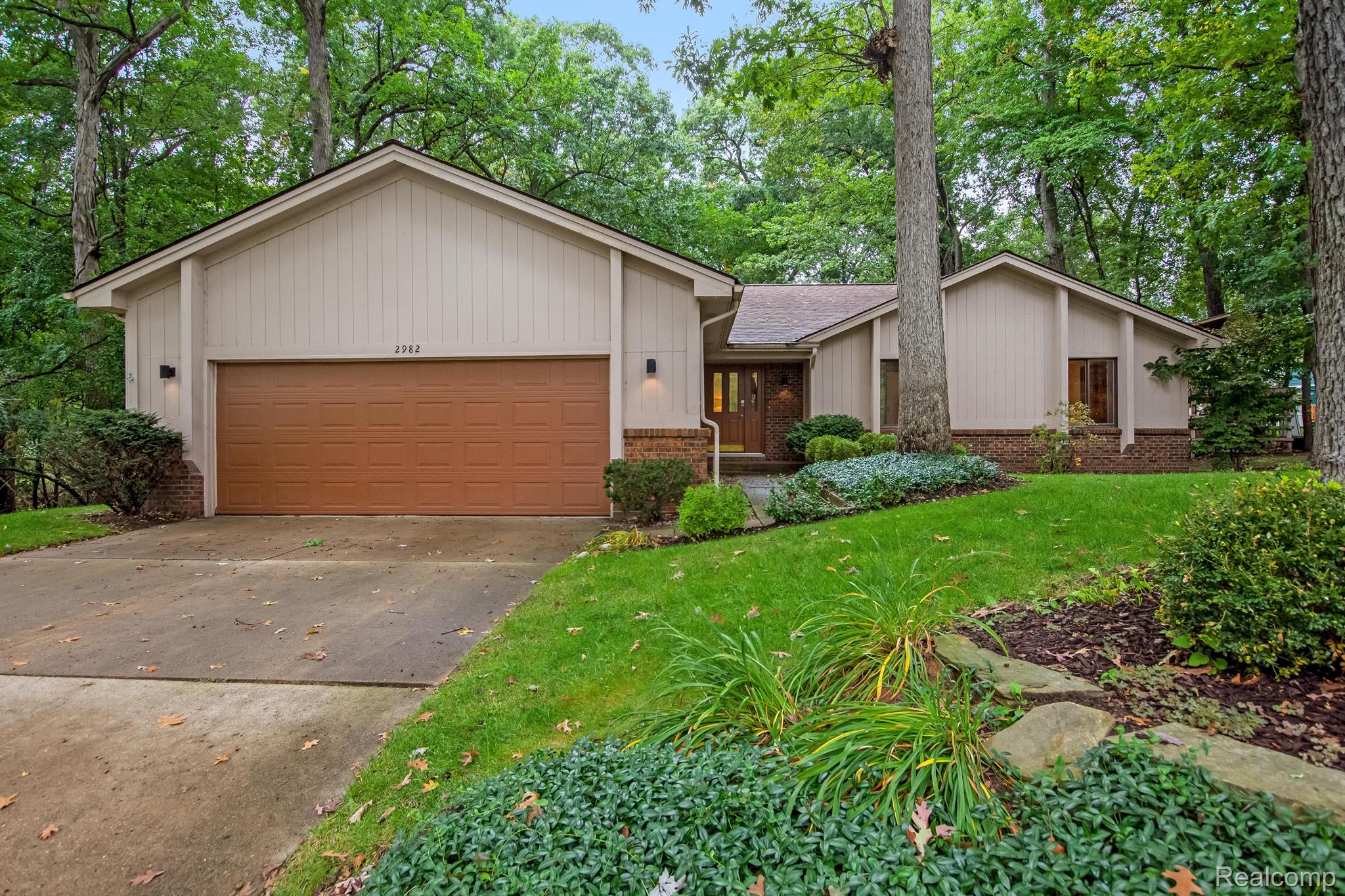 2982 LOON LAKE SHORES Road