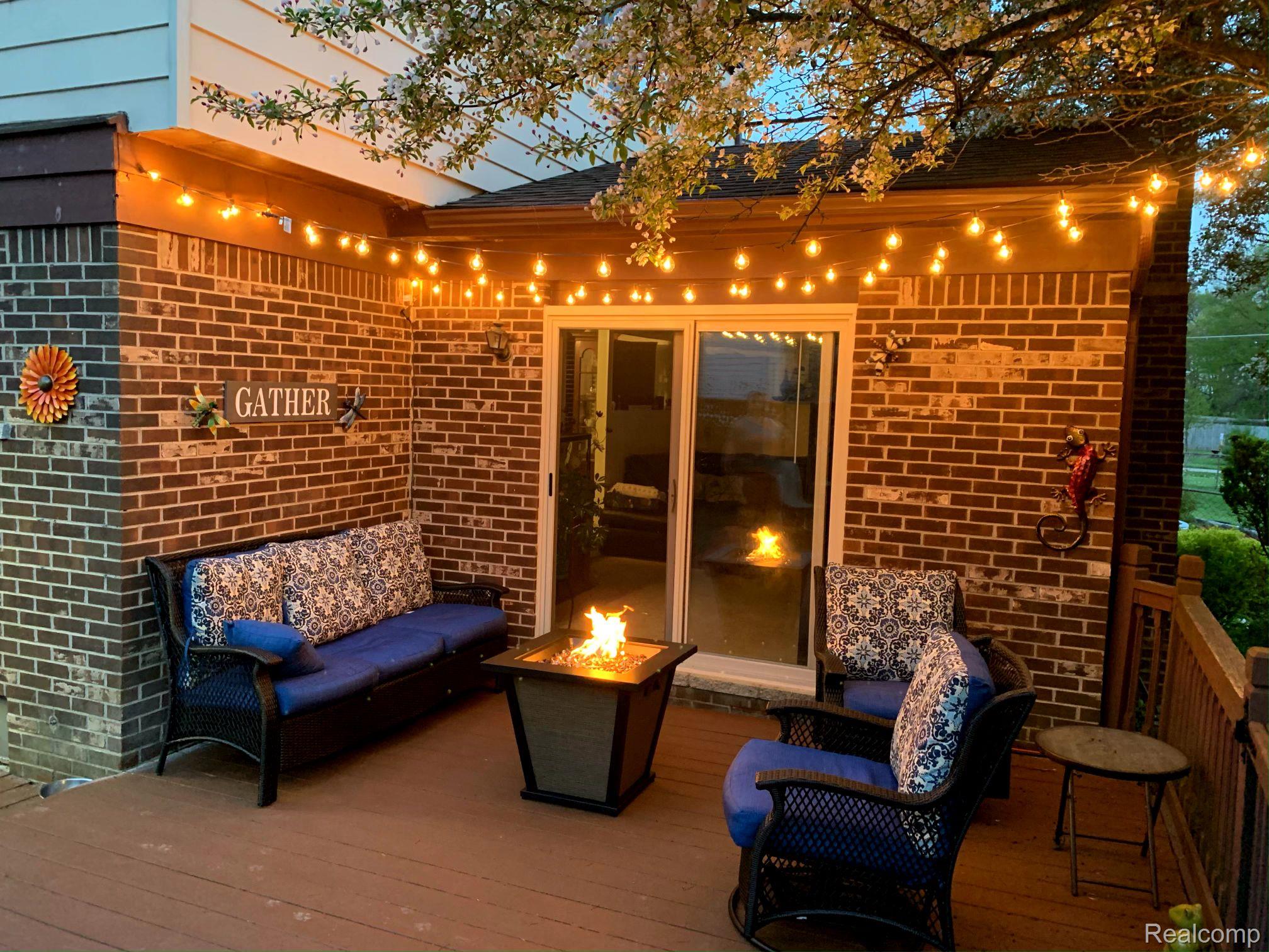 41015 BEECHWOOD Street