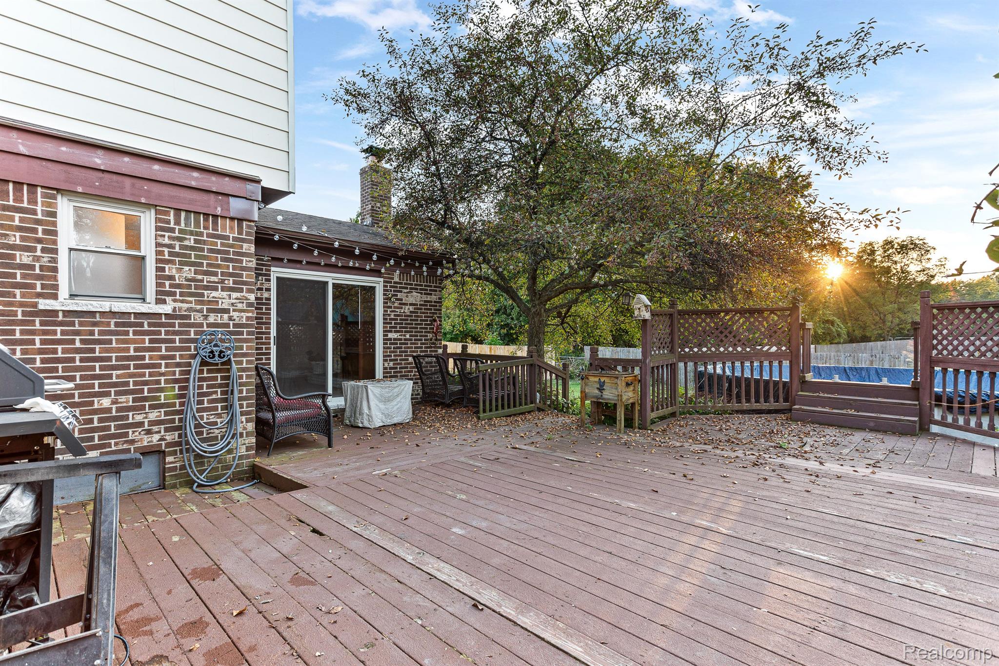 41015 BEECHWOOD Street