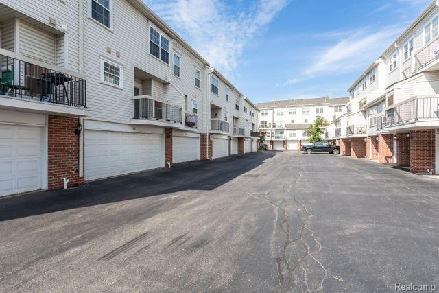 179 W KENILWORTH Avenue