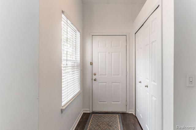 179 W KENILWORTH Avenue