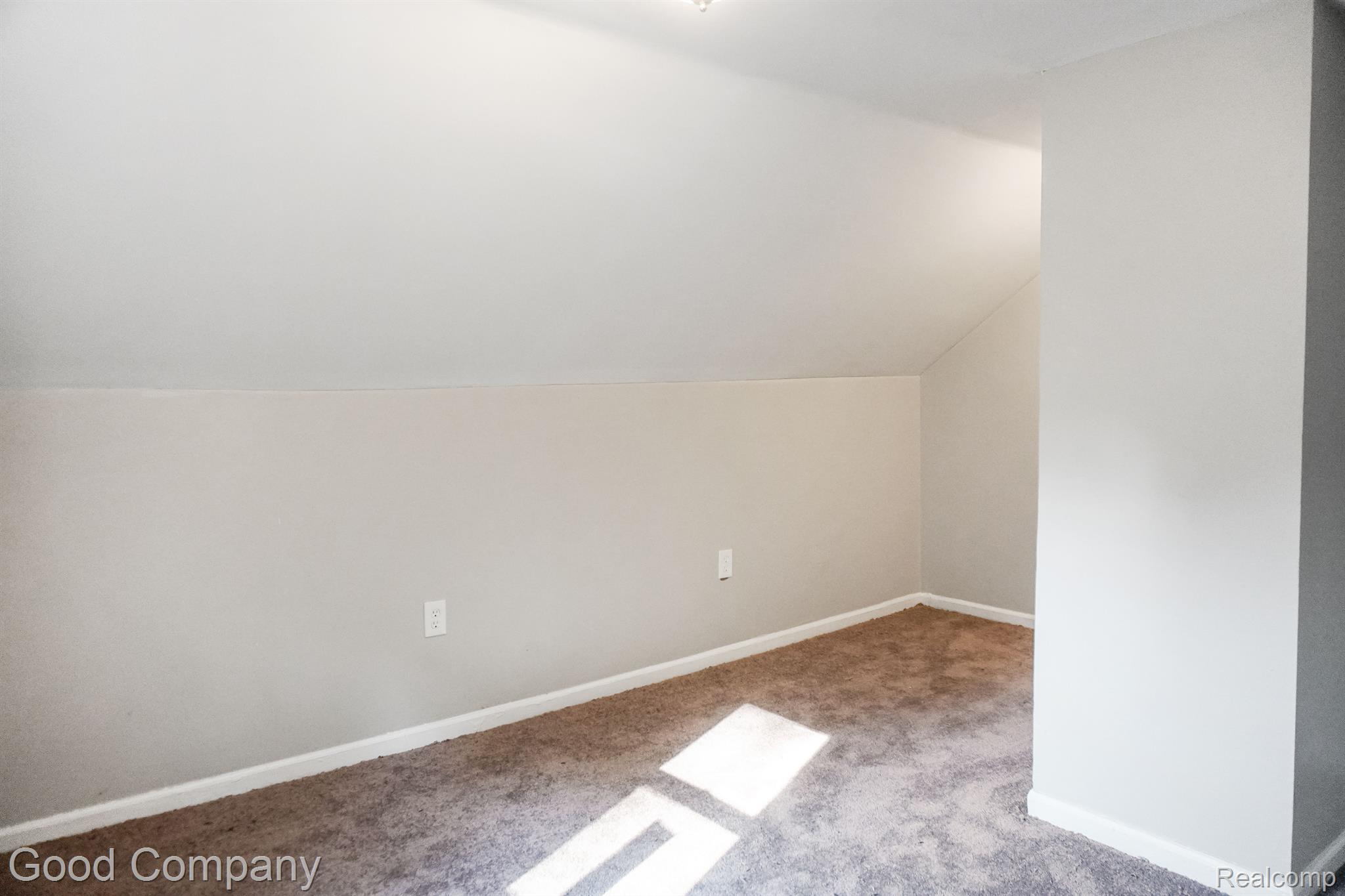 28433 GLENWOOD Street