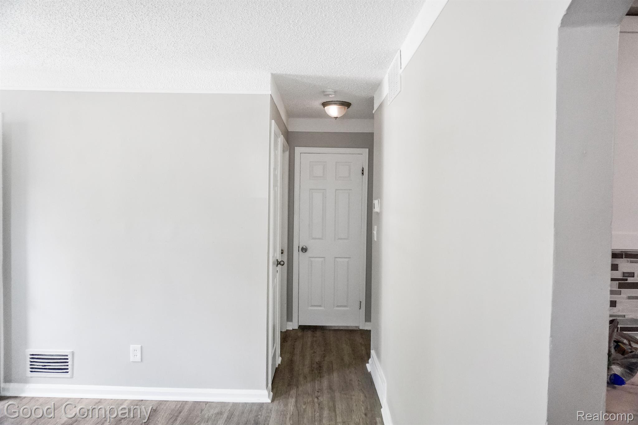 28433 GLENWOOD Street