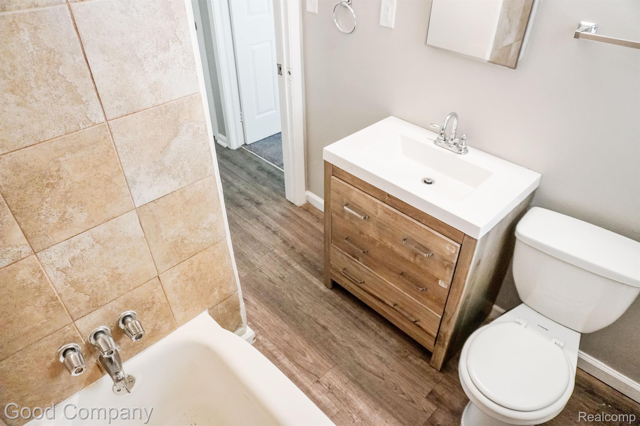 28433 GLENWOOD Street