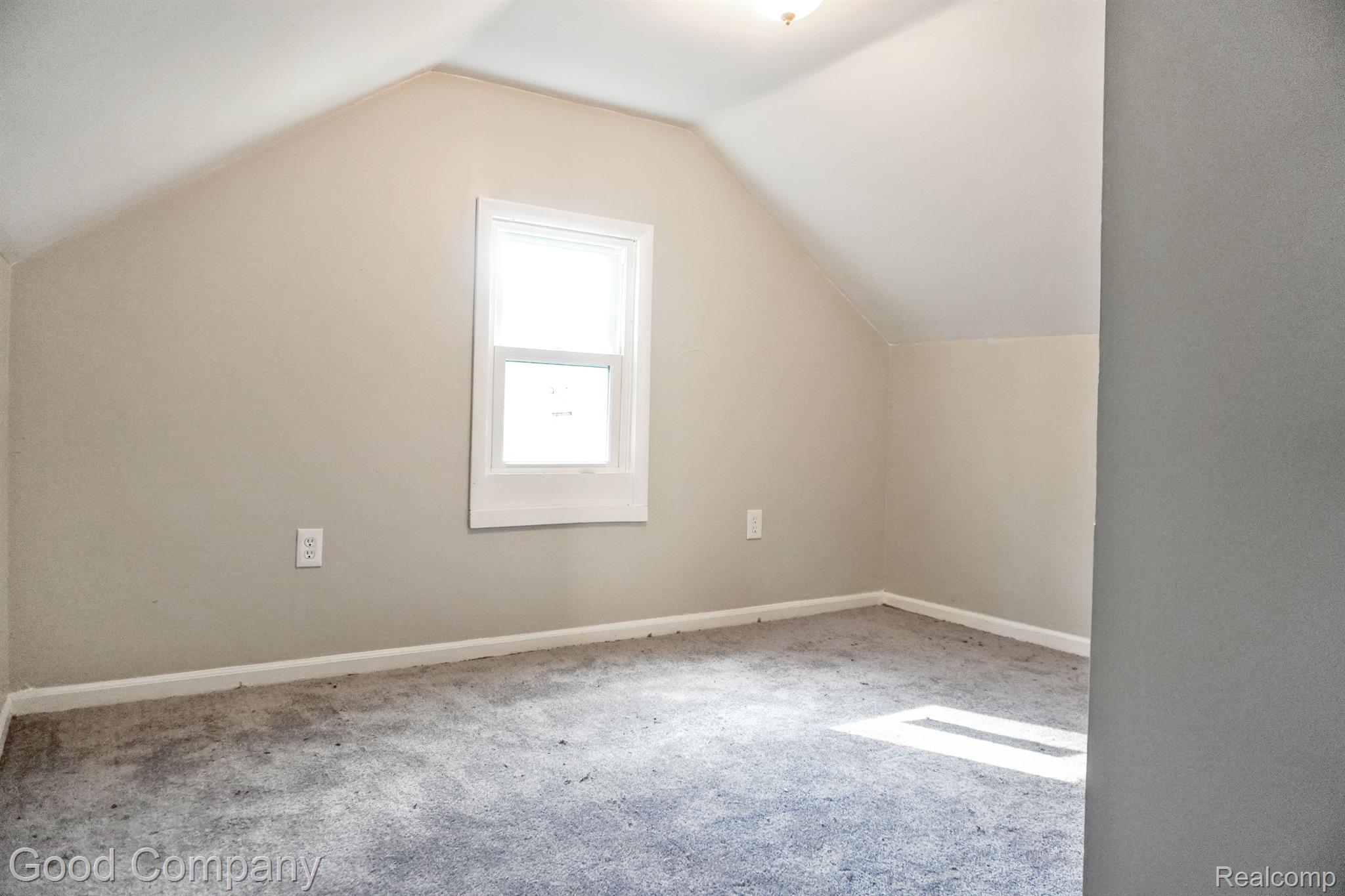 28433 GLENWOOD Street