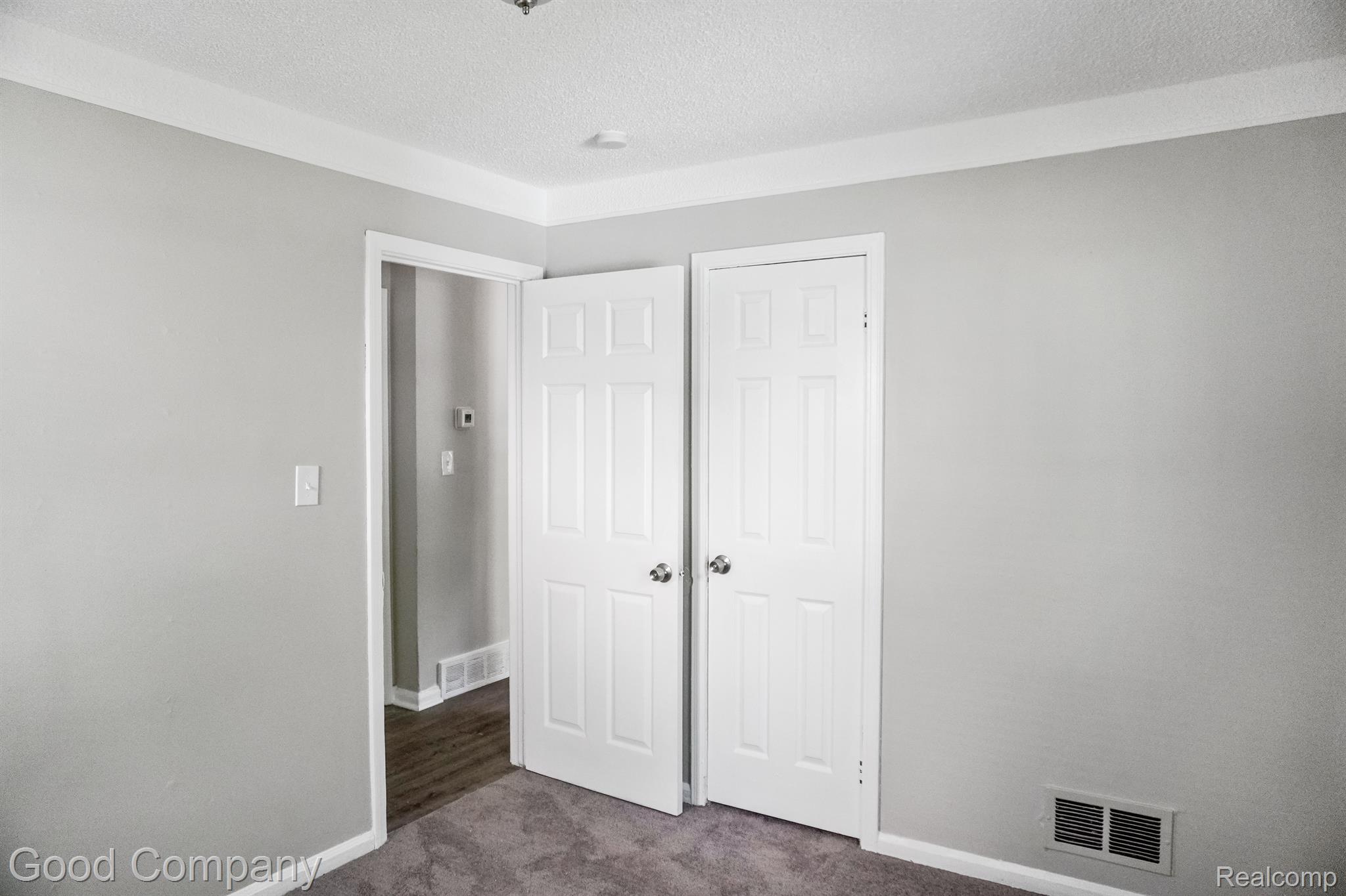 28433 GLENWOOD Street