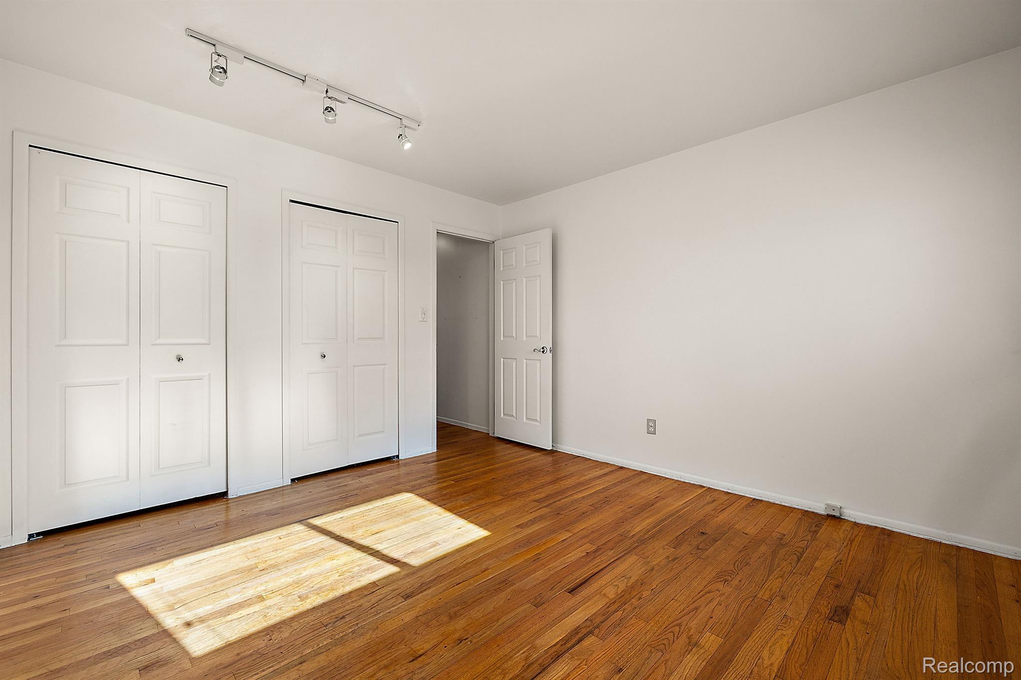 11127 BROUGHAM Drive