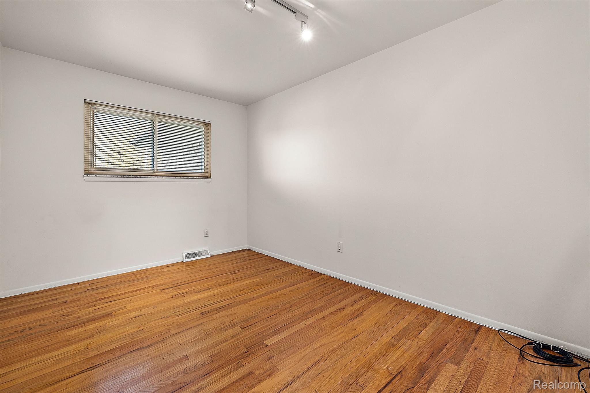 11127 BROUGHAM Drive