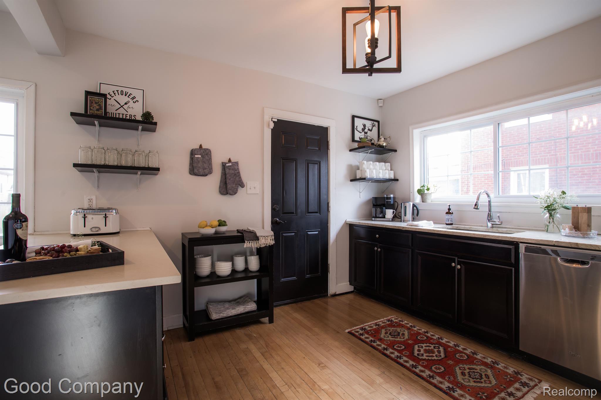 1925 LONGFELLOW Street